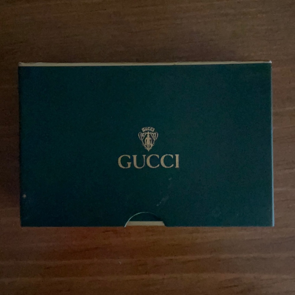 Vintage Gucci Red and Green Card Set